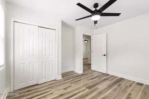 Bedroom - 237 Suzanne Dr, Warner Robins, GA 31093 photo 2 of 5