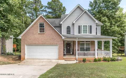 219 W Springs Dr, Macon, GA 31220