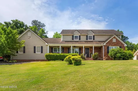 528 Commanche Dr, Macon, GA 31210