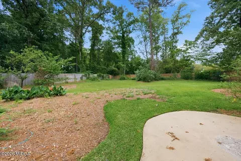 Exterior - 134 Broadleaf Dr, Macon, GA 31210 photo 3 of 9
