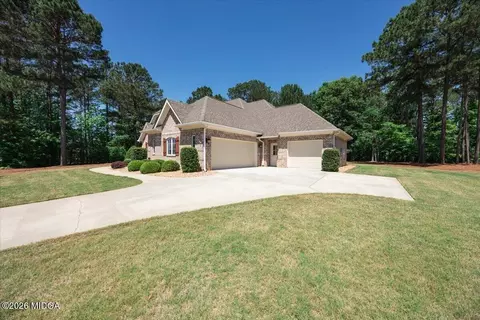 Exterior - 105 Freedom Dr, Forsyth, GA 31029 photo 12 of 14