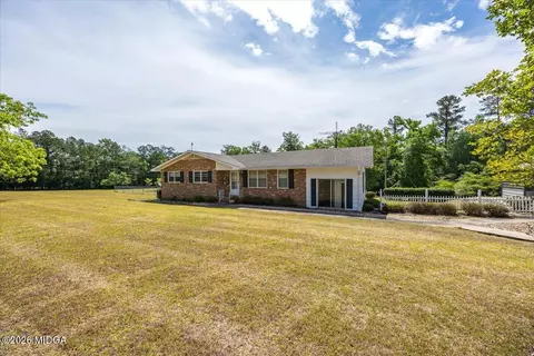Exterior - 409 Buck Rd, Gray, GA 31032 photo 4 of 11