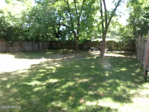 Exterior - 1332 Jackson St, Macon, GA 31201 photo 4 of 6