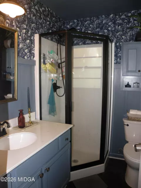 Bath - 1332 Jackson St, Macon, GA 31201 photo 1 of 2