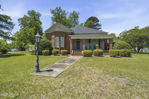 6629 Hawkinsville Rd, Macon, GA 31216