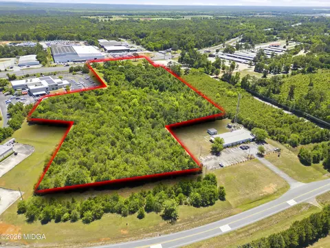 6629 Hawkinsville Rd, Macon, GA 31216