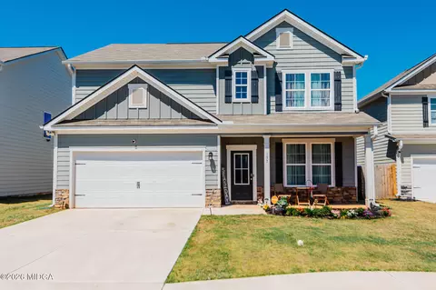 137 Red Birch Ln, Warner Robins, GA 31093
