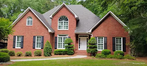 105 Kenilworth Ct, Macon, GA 31210