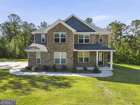 2910 Red Fox Dr, Haddock, GA 31033