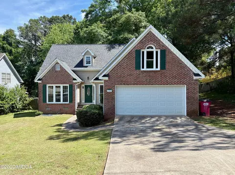 405 Ashville Dr, Macon, GA 31210