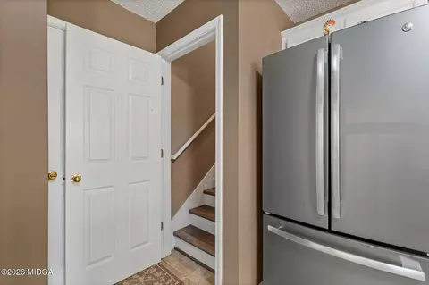 Entry Way - 800 Karie Dr, Mcdonough, GA 30253 photo 2 of 2