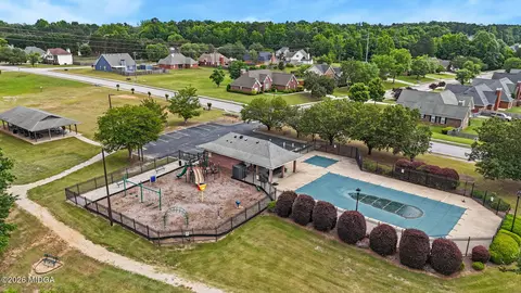 View/Area - 800 Karie Dr, Mcdonough, GA 30253 photo 2 of 12