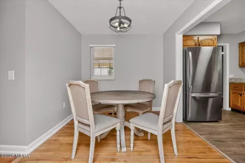 Dining - 103 Draper St, Warner Robins, GA 31088 photo 1 of 3