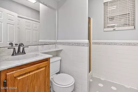 Bath - 103 Draper St, Warner Robins, GA 31088 photo 2 of 6