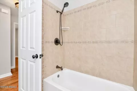 Bath - 103 Draper St, Warner Robins, GA 31088 photo 6 of 6