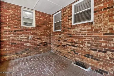 Exterior - 103 Draper St, Warner Robins, GA 31088 photo 8 of 17