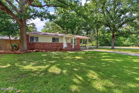 Exterior - 103 Draper St, Warner Robins, GA 31088 photo 2 of 17