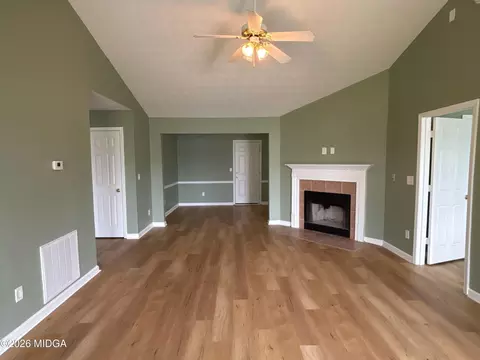 4668 Pine Valley Dr, Macon, GA 31210