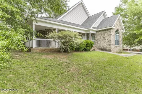 Exterior - 211 Cade Ter, Warner Robins, GA 31088 photo 1 of 7