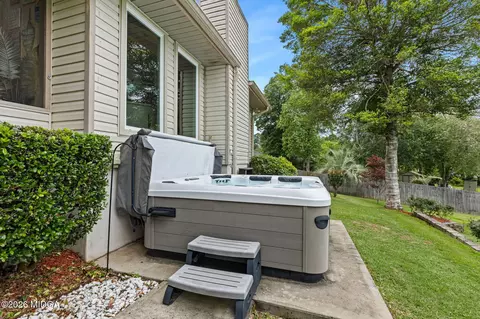 Exterior - 101 Leconte N, Warner Robins, GA 31088 photo 5 of 10