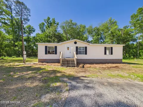 110 Ridge Ct, Kathleen, GA 31047
