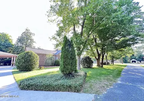 Exterior - 94 3rd Ave, Mc Rae, GA 31055 photo 5 of 15