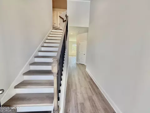 Entry Way - 140 Oak Dr, Gray, GA 31032 photo 1 of 2