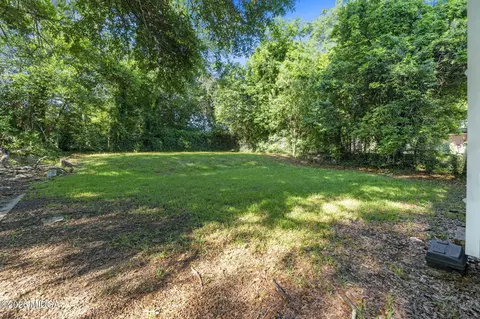 Exterior - 2668 Suwanee Ave, Macon, GA 31204 photo 5 of 5