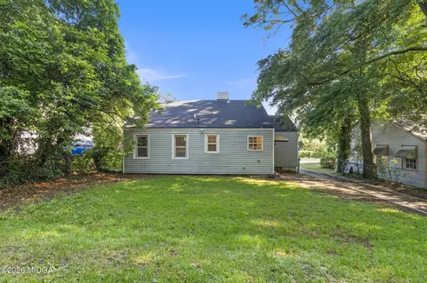 Exterior - 2668 Suwanee Ave, Macon, GA 31204 photo 3 of 5