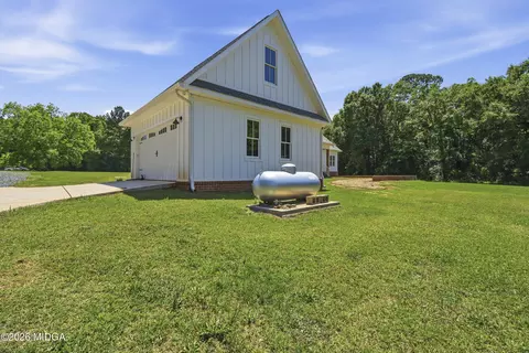 Exterior - 1695 Harper Rd, Perry, GA 31069 photo 17 of 17