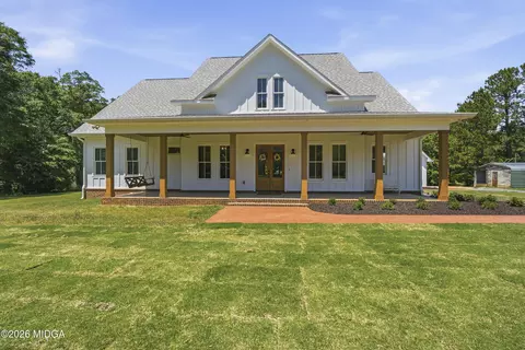 Exterior - 1695 Harper Rd, Perry, GA 31069 photo 1 of 17