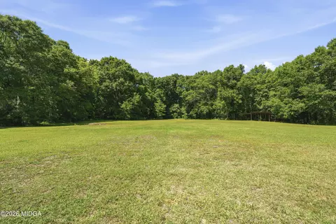 Exterior - 1695 Harper Rd, Perry, GA 31069 photo 16 of 17