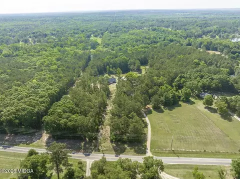 3270 Hamlin Rd, Lizella, GA 31052