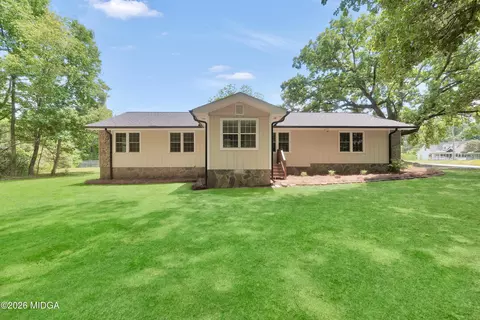 1375 Mcgarity Rd, Mcdonough, GA 30252