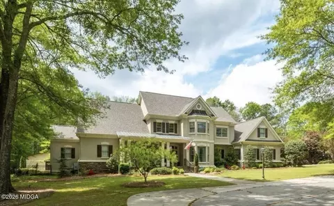 106 Howard Oaks Dr, Macon, GA 31210