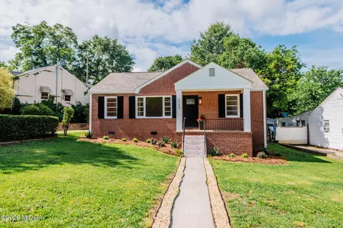 3063 Somerset Dr, Macon, GA 31206