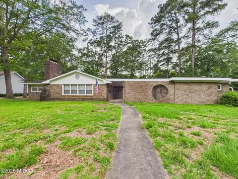 113 Shadow Ln, Warner Robins, GA 31088