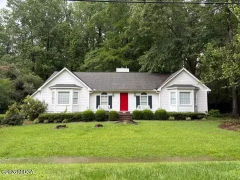 112 Senora Pl, Macon, GA 31210