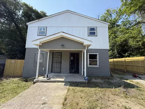 2082 Mutual Ave #A&B, Macon, GA 31204