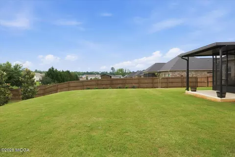 Exterior - 490 Barbara Ct, Forsyth, GA 31029 photo 5 of 8