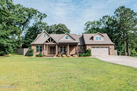 78 Lenora Dr, Hawkinsville, GA 31036