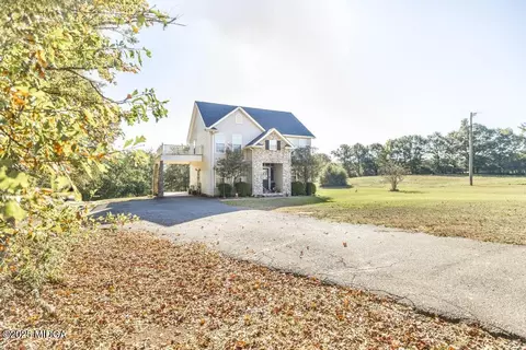 1550 Charlie Benson Rd, Forsyth, GA 31029