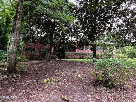 5038 Wingate Dr, Macon, GA 31210