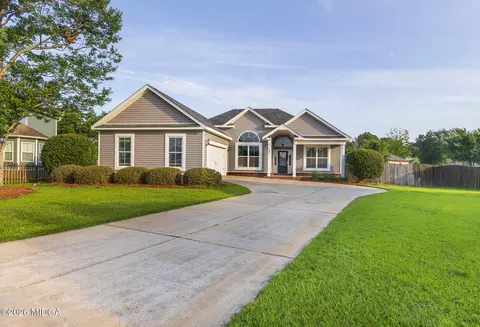 205 Courthouse Ln, Warner Robins, GA 31088