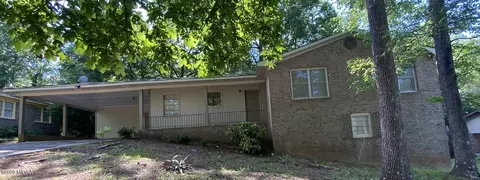 1481 Westminister Dr, Macon, GA 31204