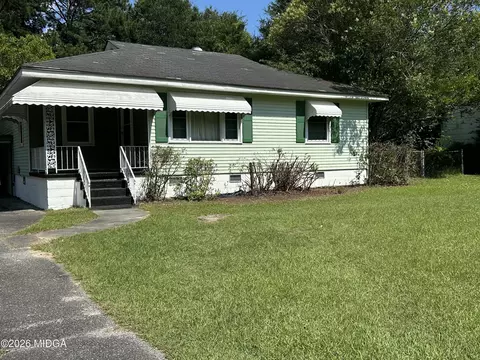 2837 Skyline Rd, Macon, GA 31211