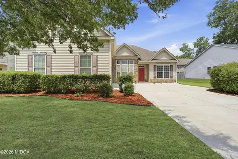 108 Shady Bank Ln, Byron, GA 31008