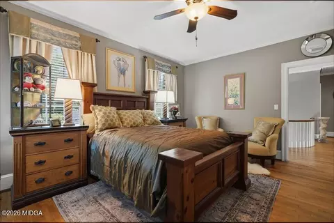 Bedroom - 3155 Ingleside Ave, Macon, GA 31204 photo 2 of 5