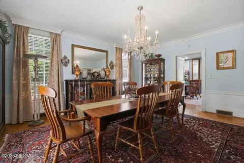 Dining - 3155 Ingleside Ave, Macon, GA 31204 photo 2 of 4