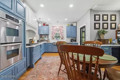 Kitchen - 3155 Ingleside Ave, Macon, GA 31204 photo 1 of 4